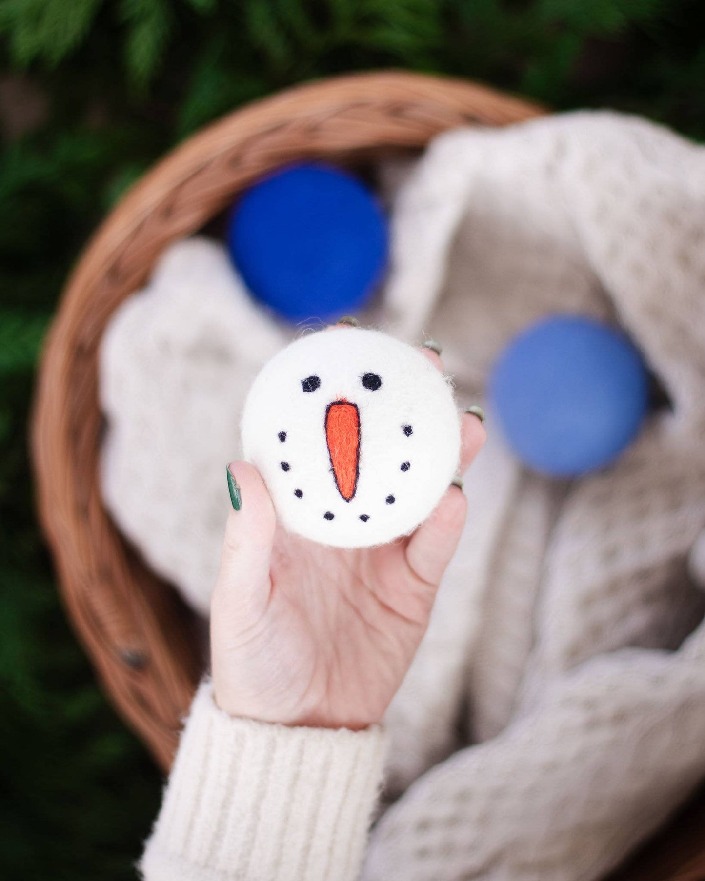 Vintage Holidays Eco Wool Dryer Balls - Snowman BLUE