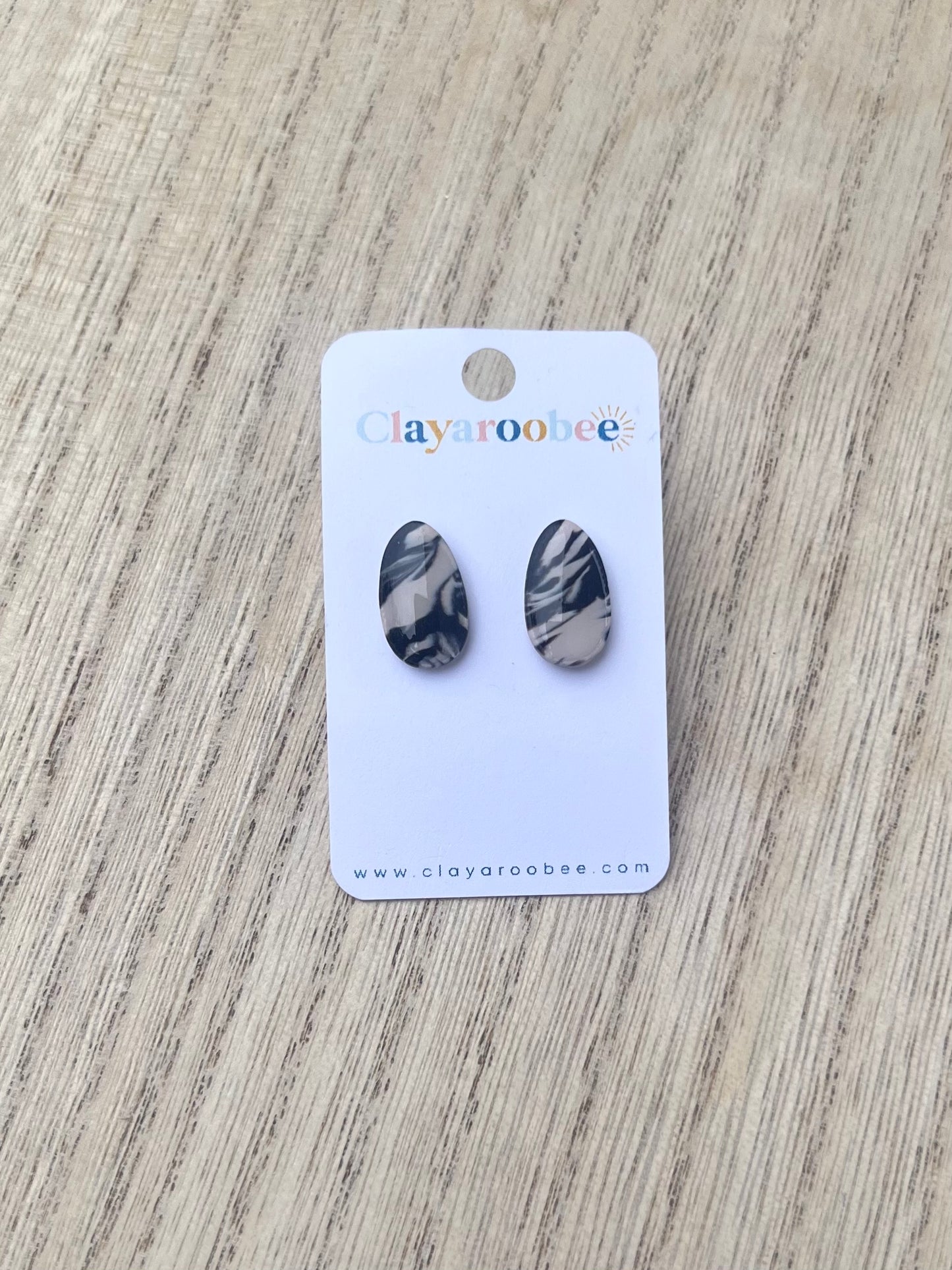 Marbled Oval Stud Earrings