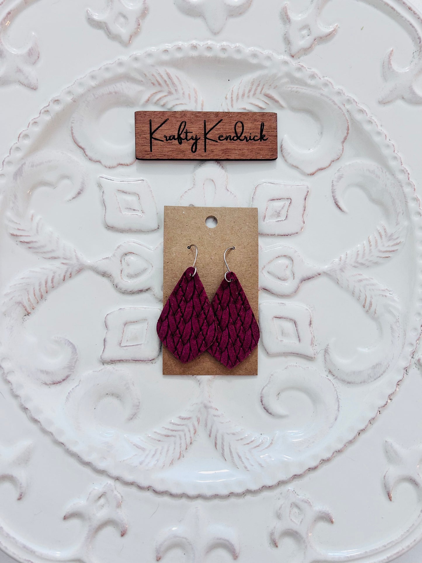 Mauve textured earrings