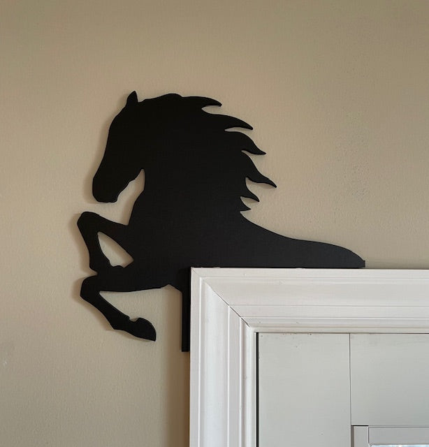 Horse 3 Door Corner