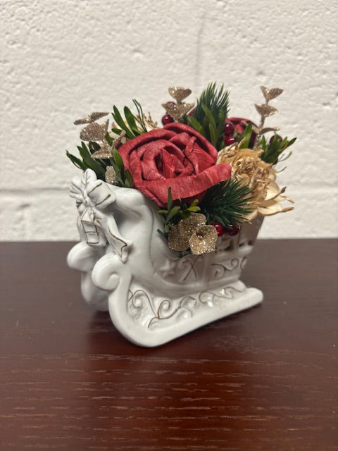 Sleigh with Wood Flowers