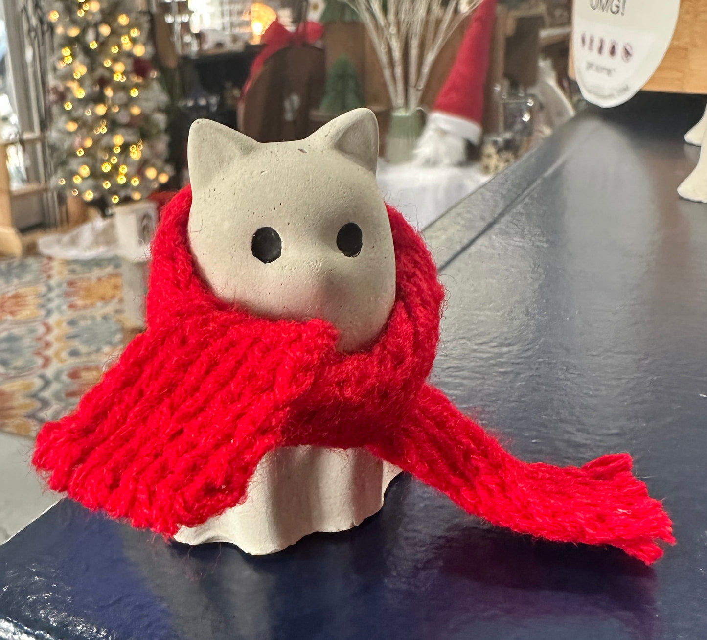 Cat & Dog figurine with scarf