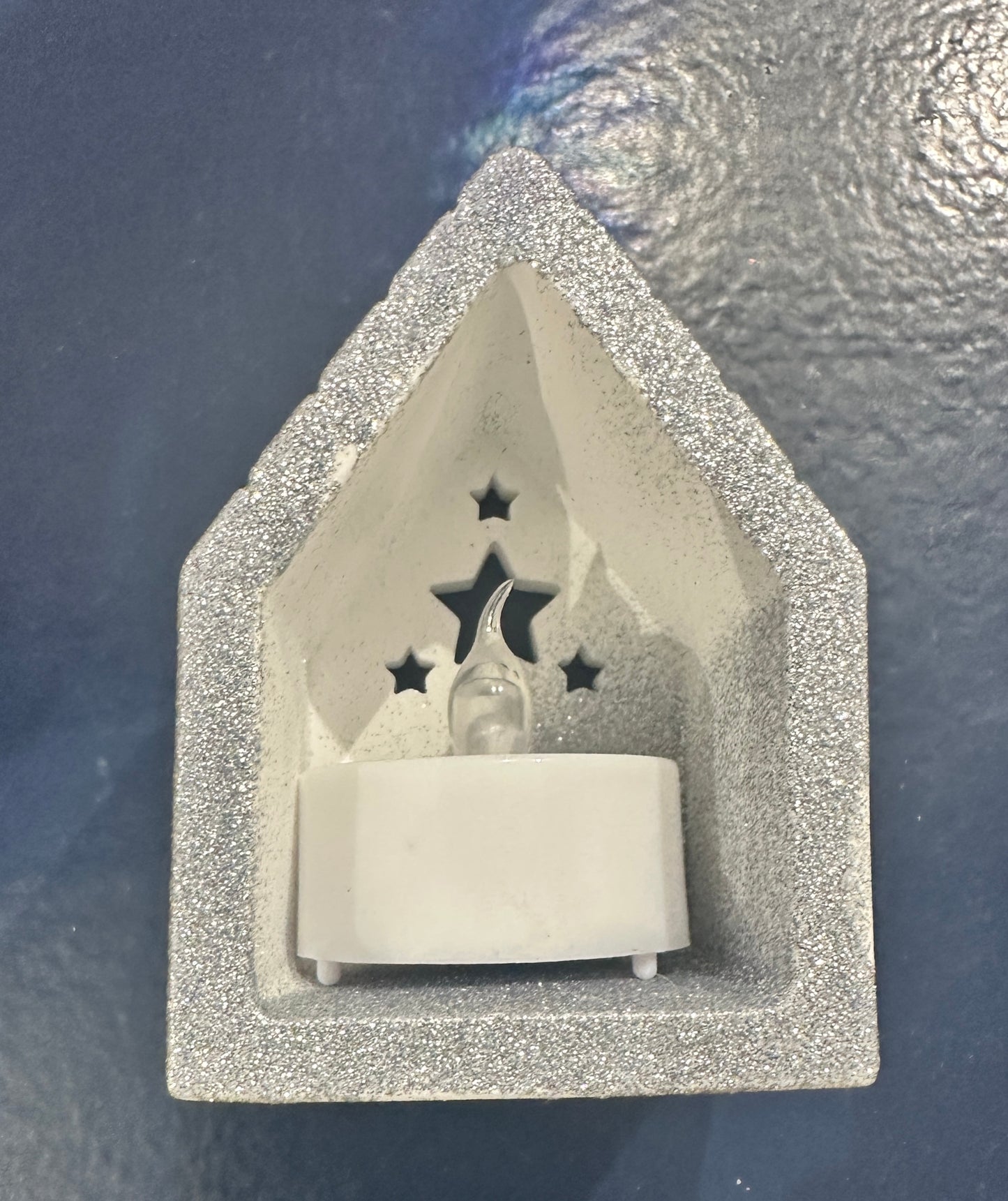 Votive holder