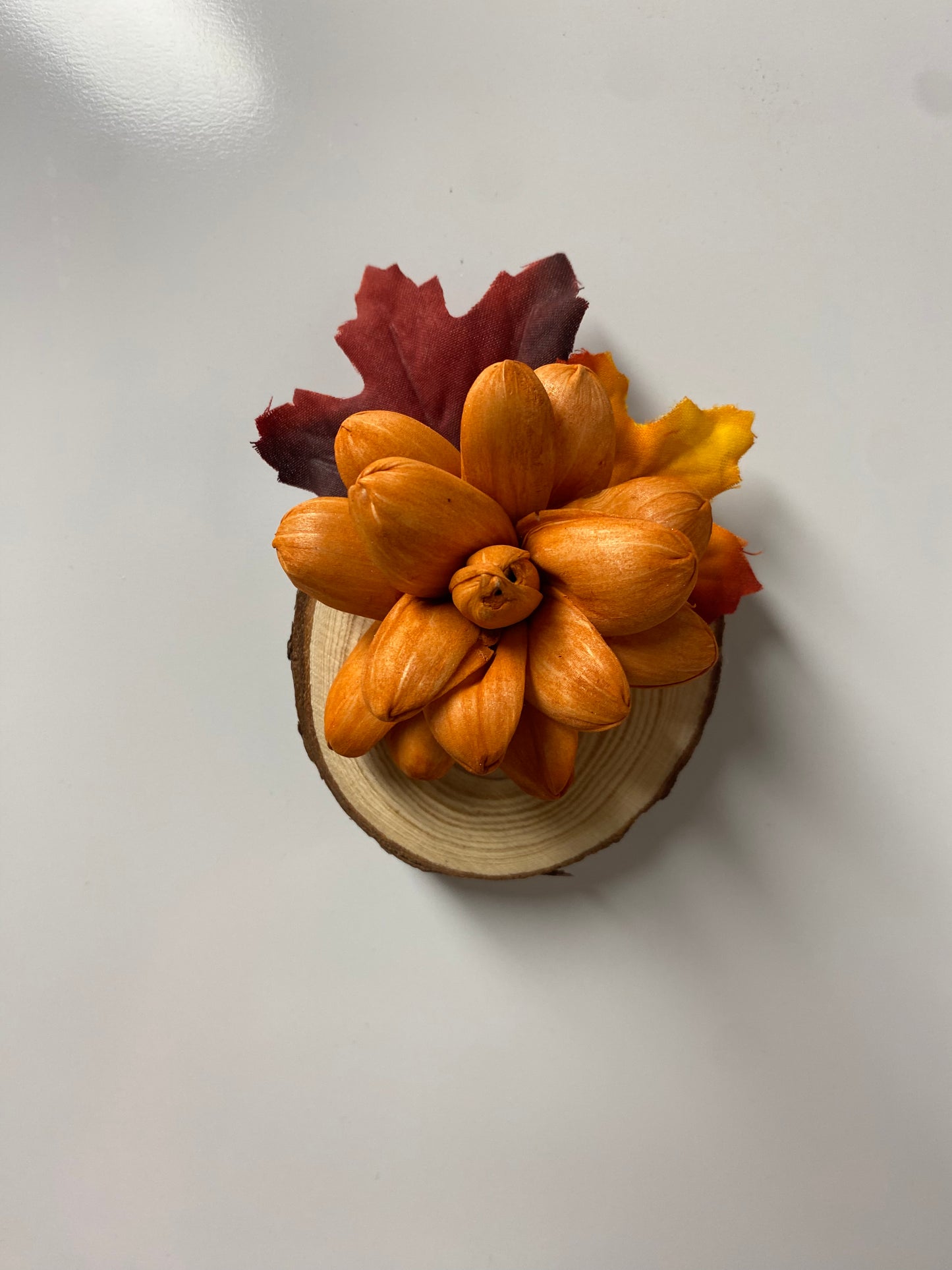 Wood Flower Magnet