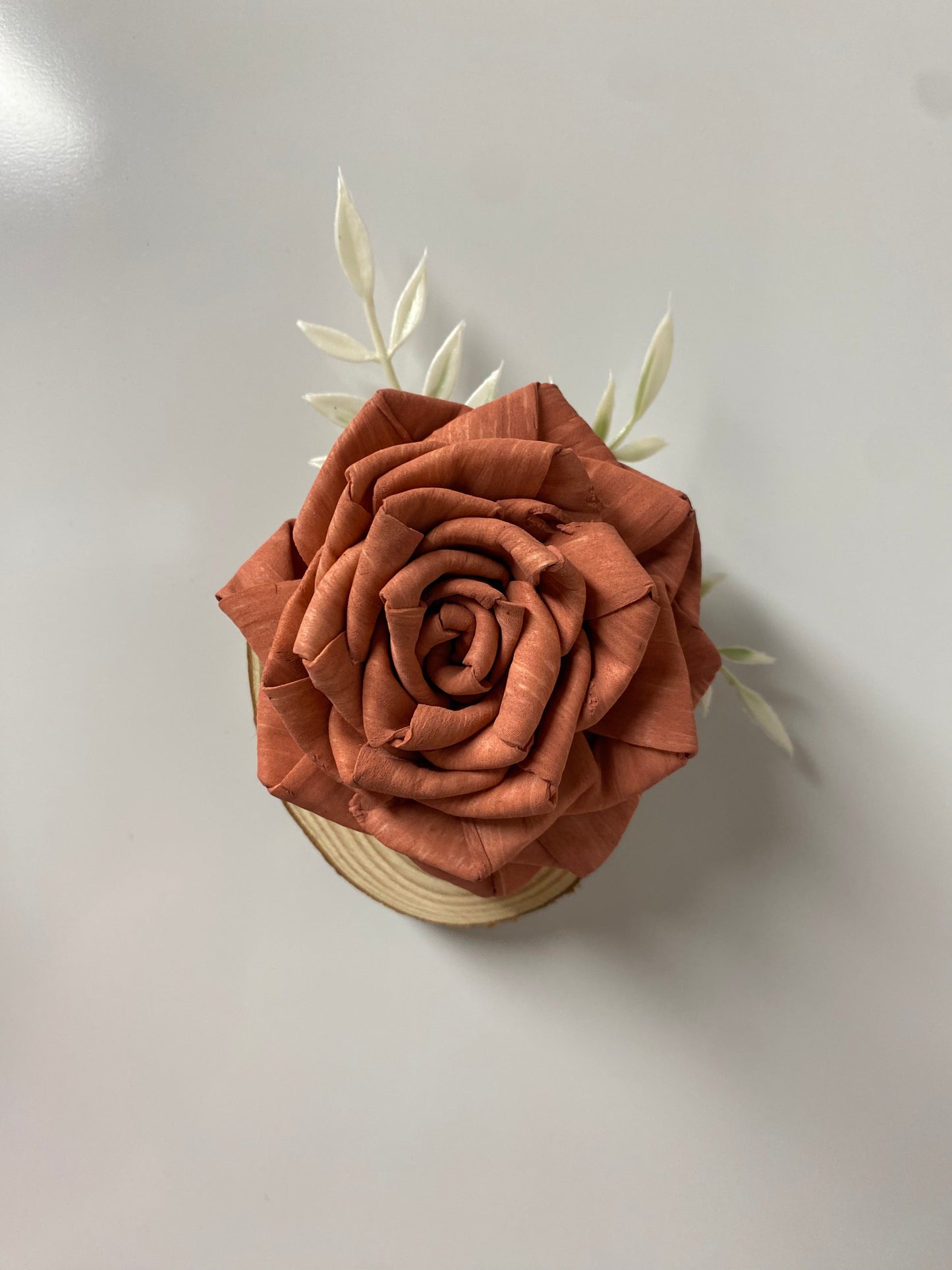 Wood Flower Magnet