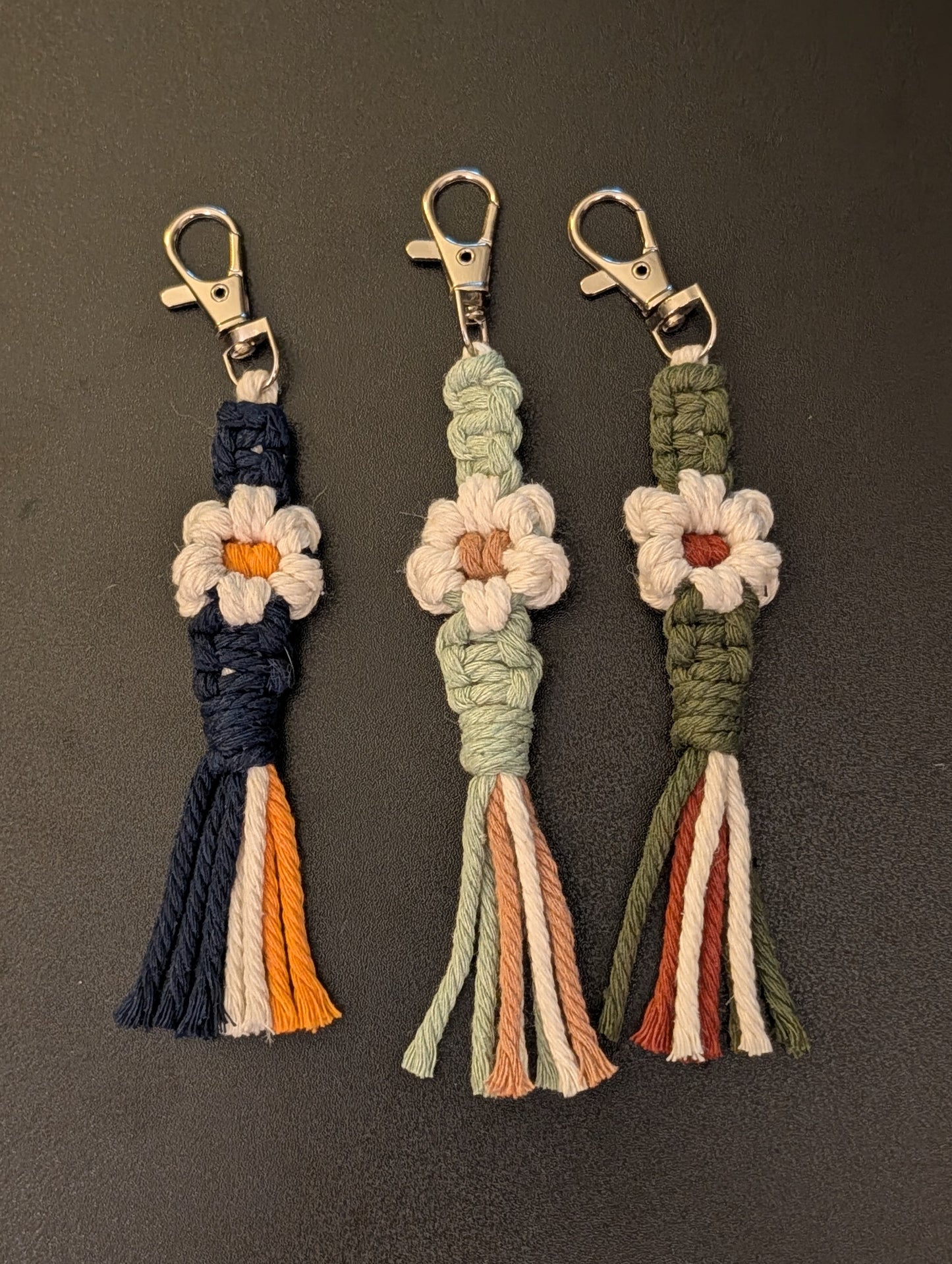 Daisy Macrame Key Chain