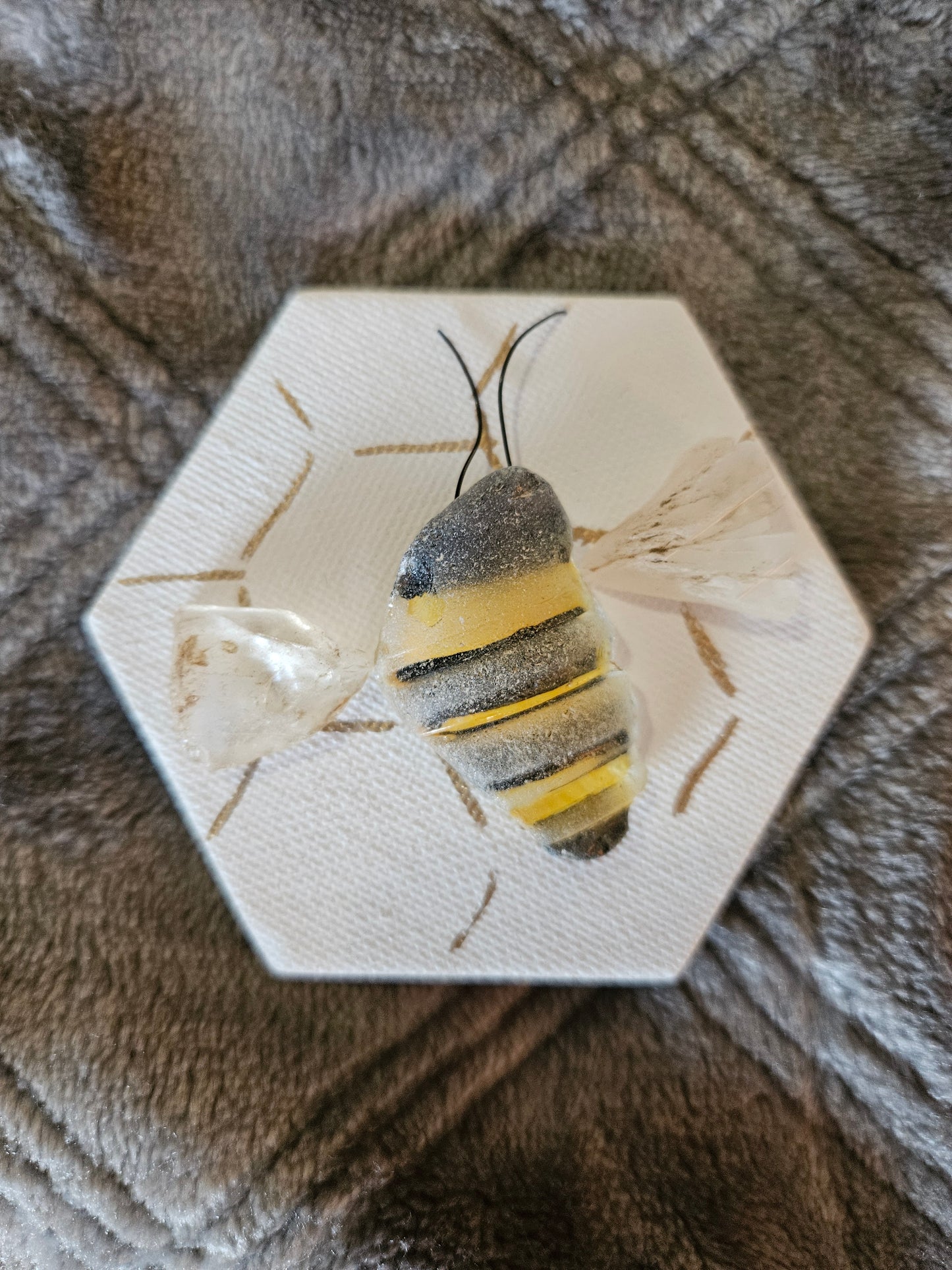 Honeybee: Sea Glass Magnet
