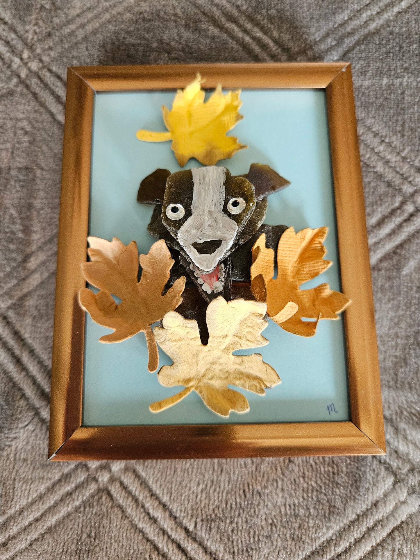 Sea Glass Dog in Leaves