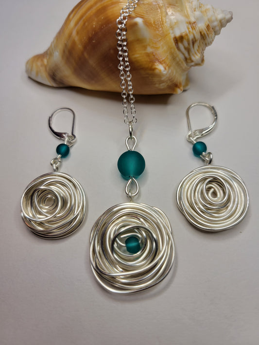 sea glass swirl necklace