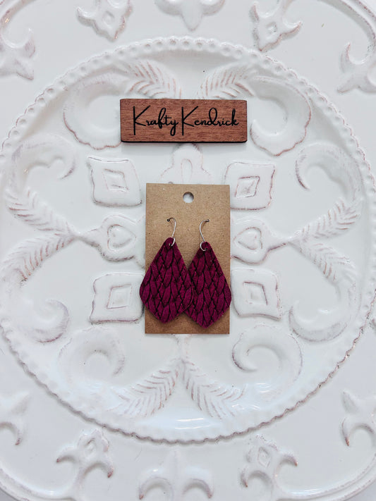Mauve textured earrings