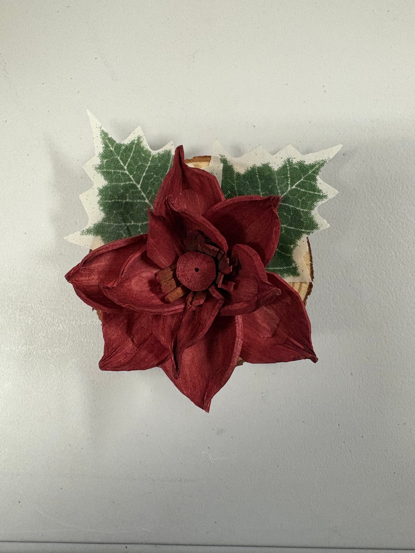 Wood Flower Magnet
