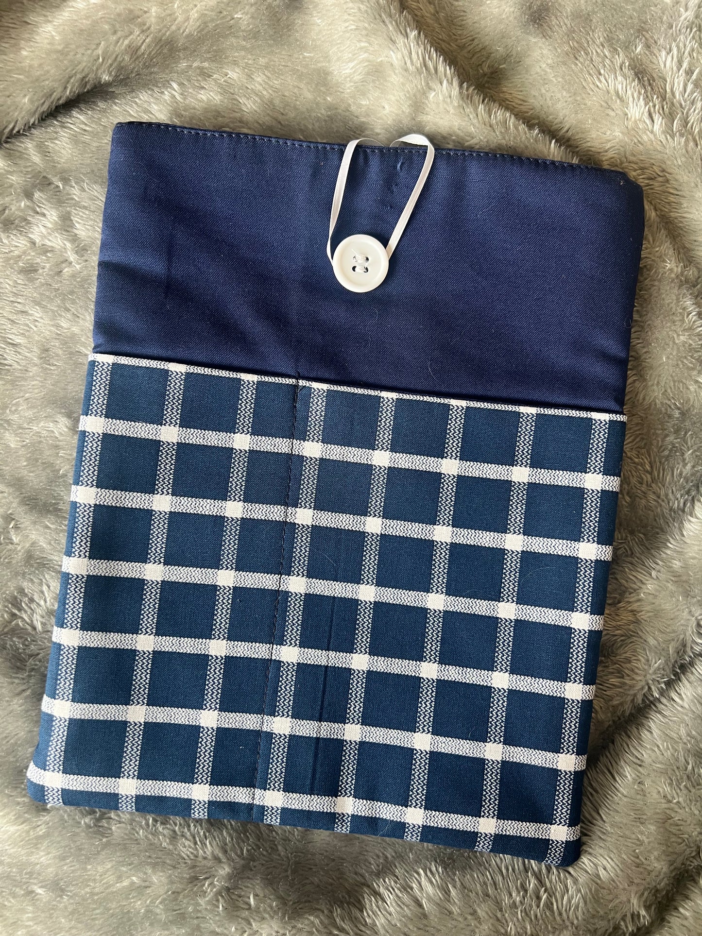 Plaid Book Sleeve