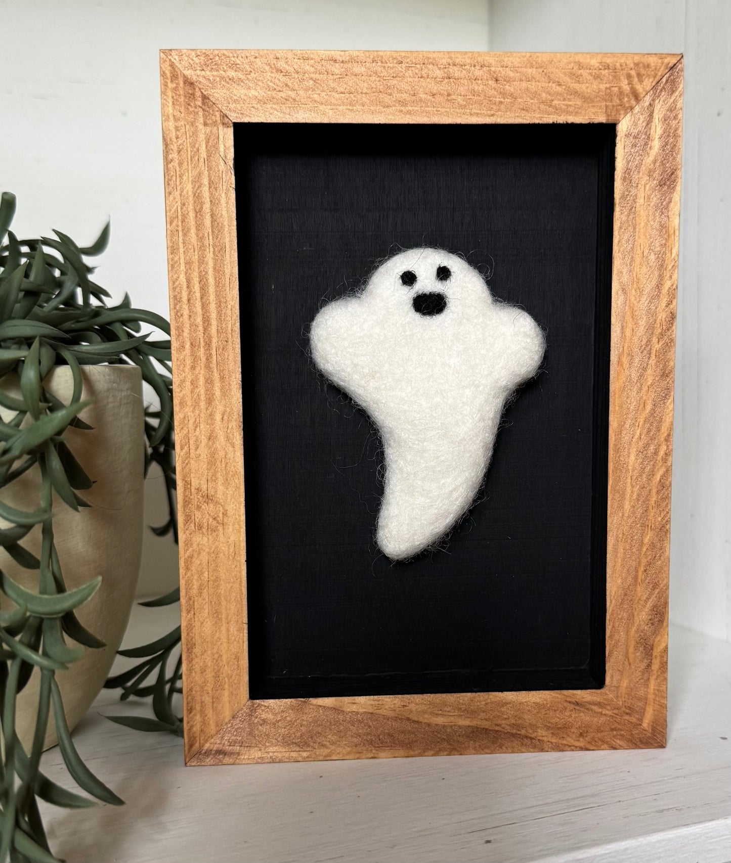 5x7 Wool Ghost Sign