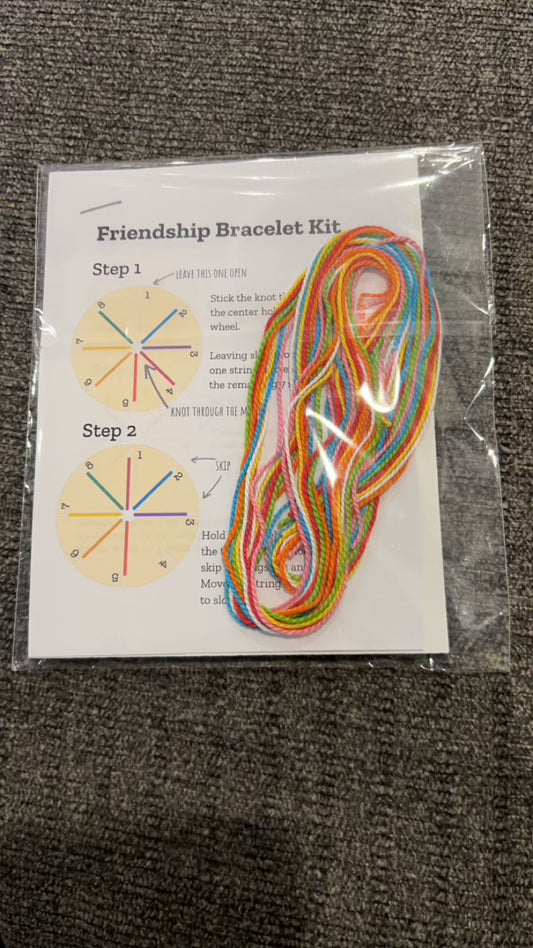 Friendship bracelet kit