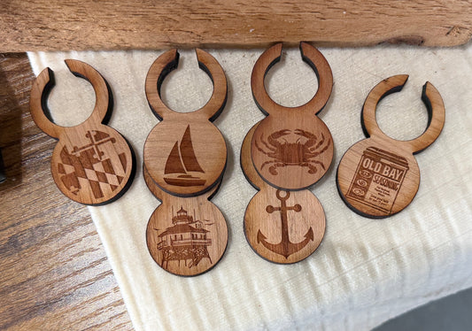 Wine Accessory Box with stopper and charms