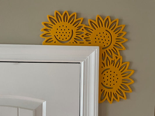 Sunflower Door Corner (multiple flowers)