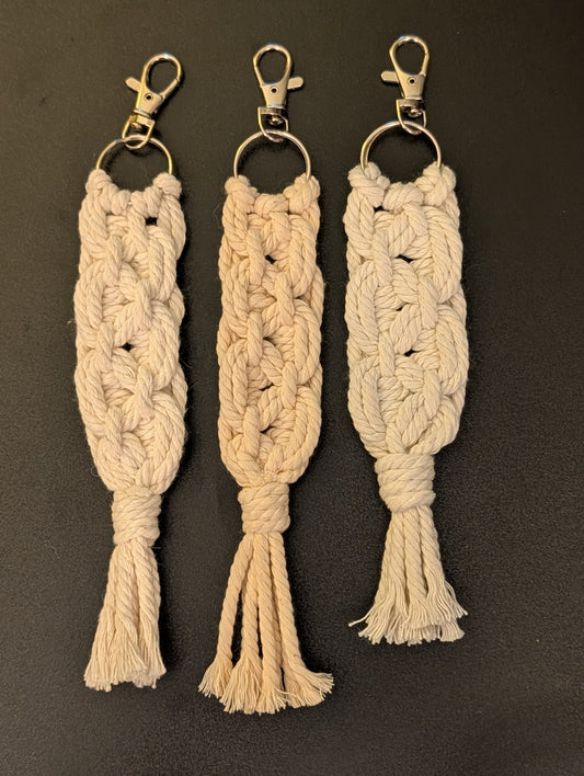 Macrame Alternate Wave Keychain