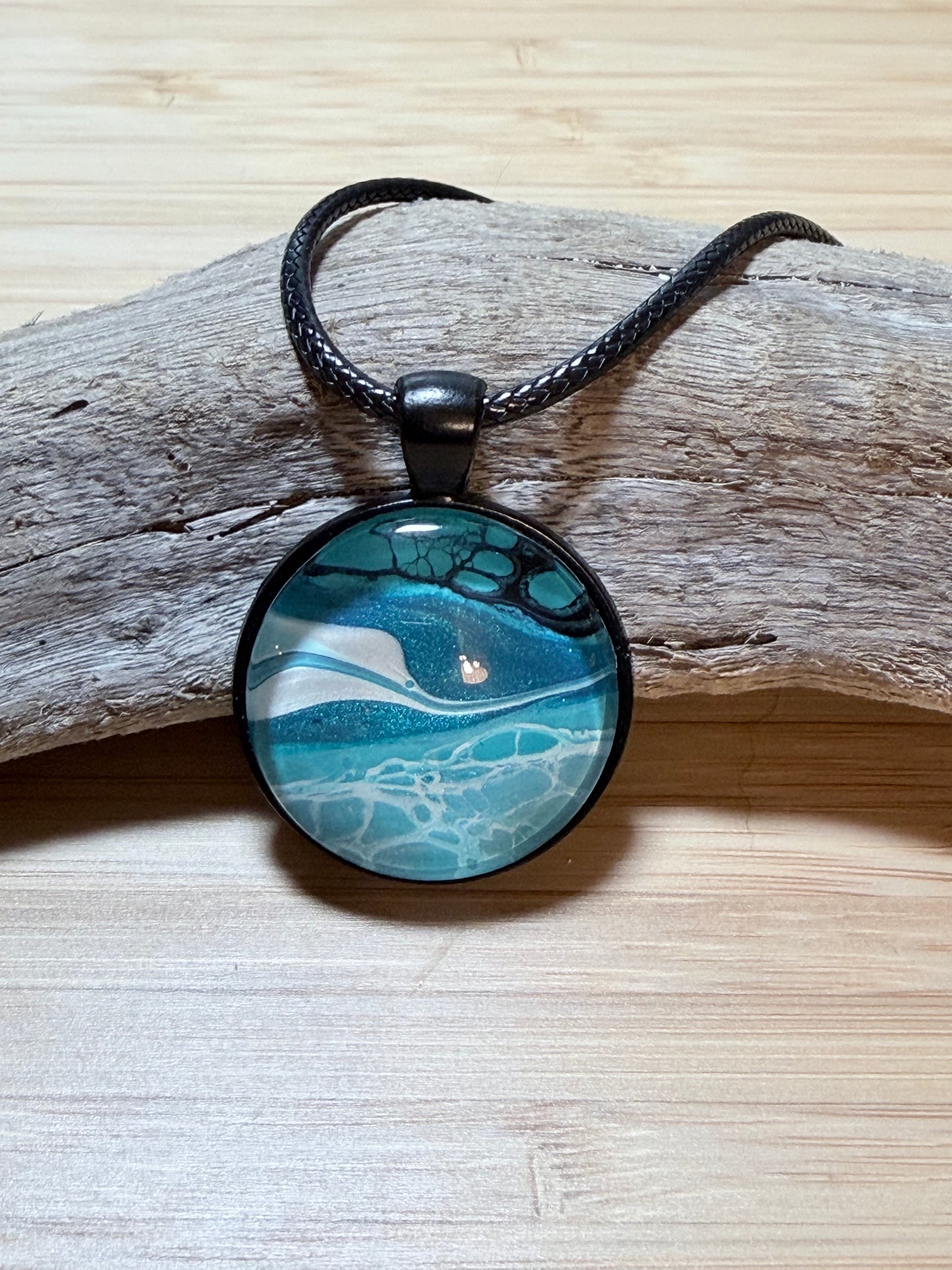 Circle Fluid Art Necklace