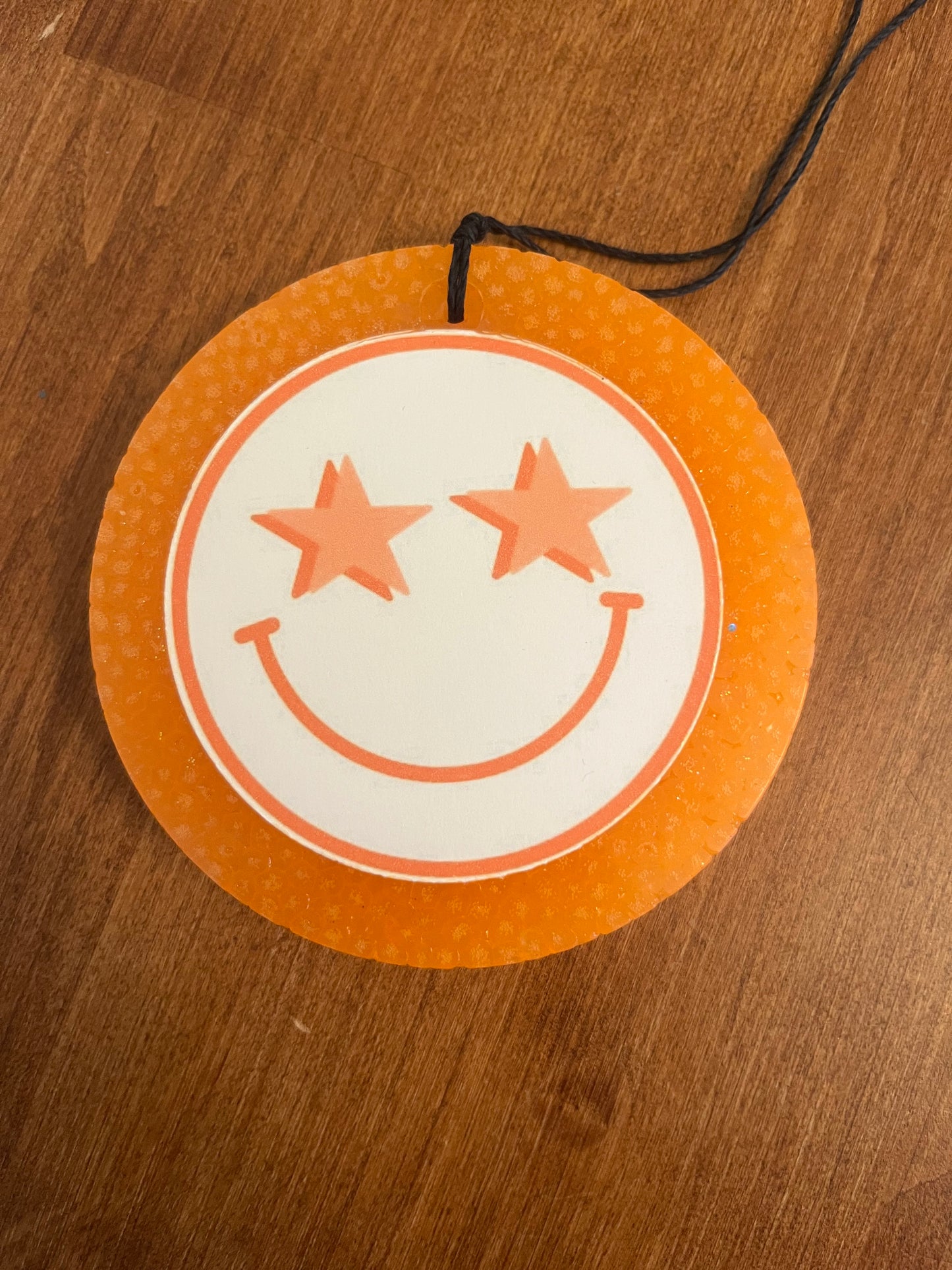 Star Smiley Round-Gain