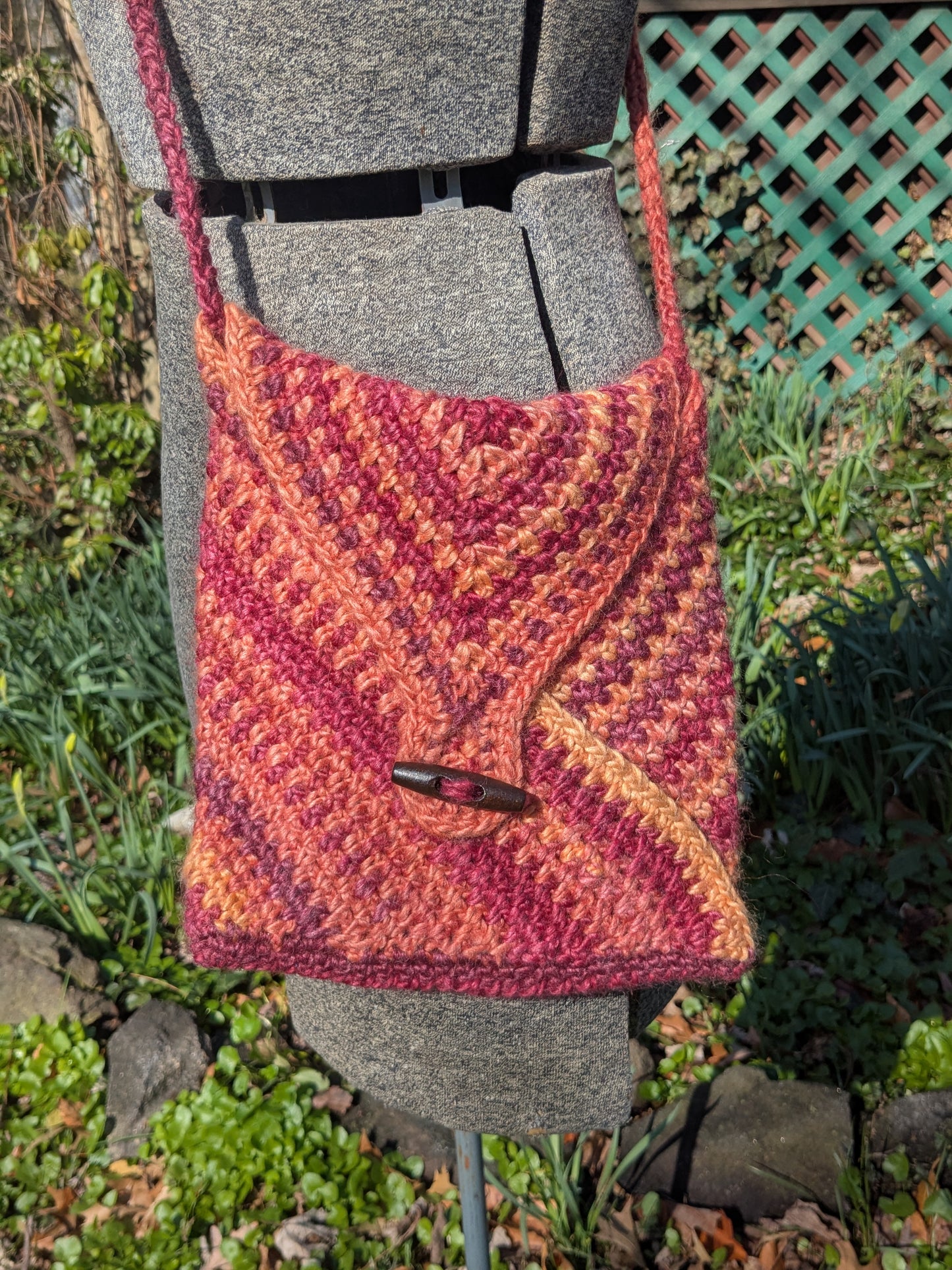 Crochet crossbody satchel