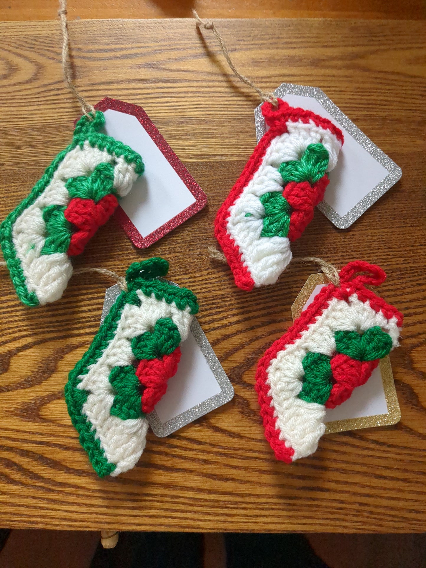 Crochet gift tags