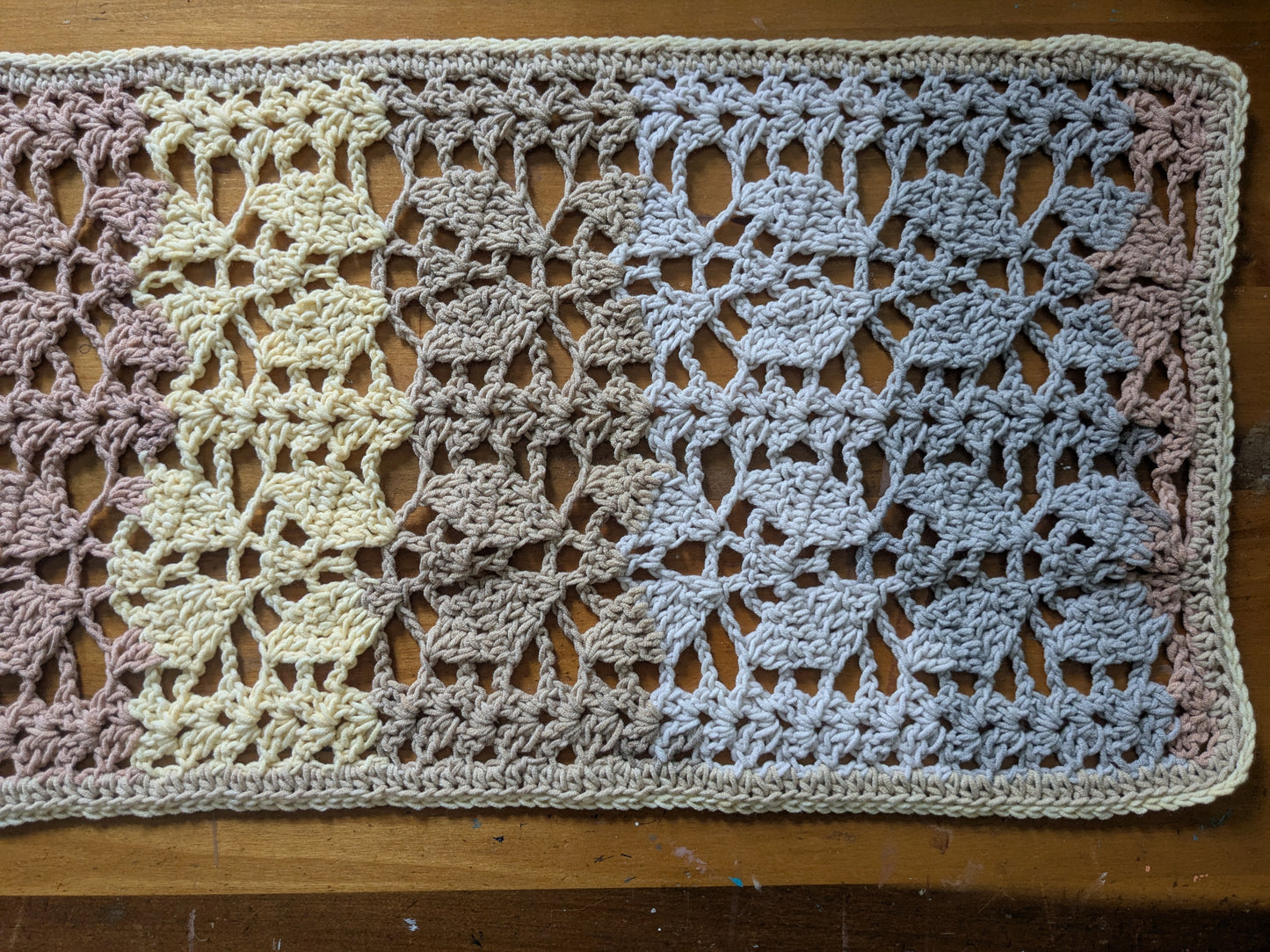 Crochet table runner